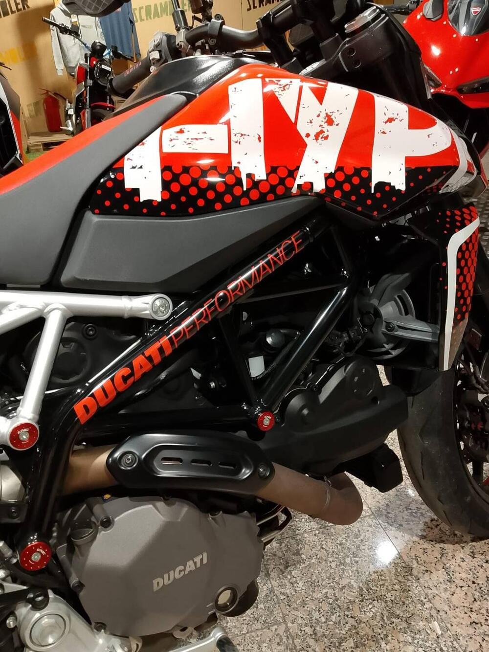Ducati Hypermotard 950 RVE (2022 - 25) (5)
