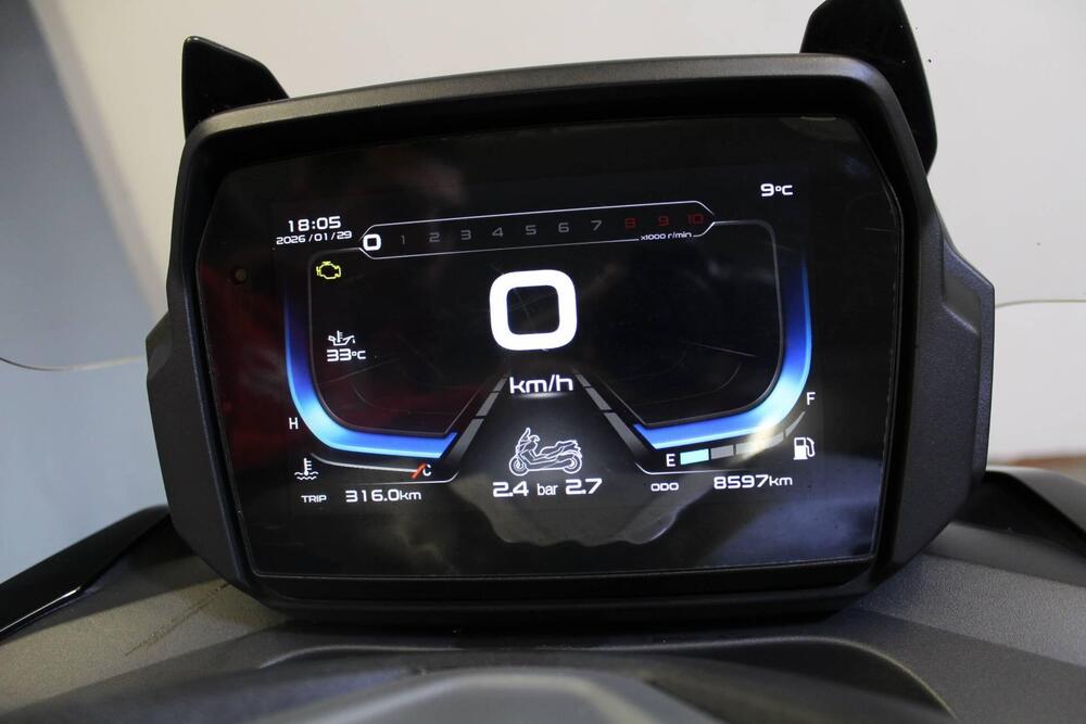 Voge Sfida SR4 (2022 - 24) (3)