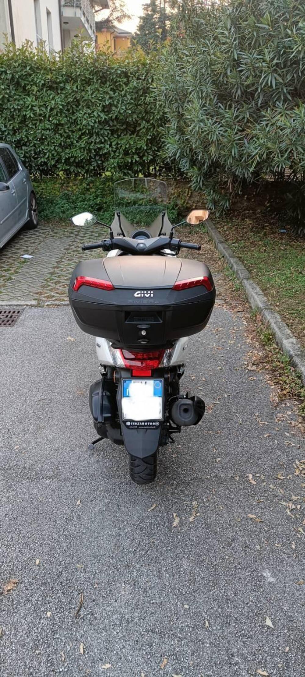 Yamaha N-Max 125 (2017 - 20) (3)