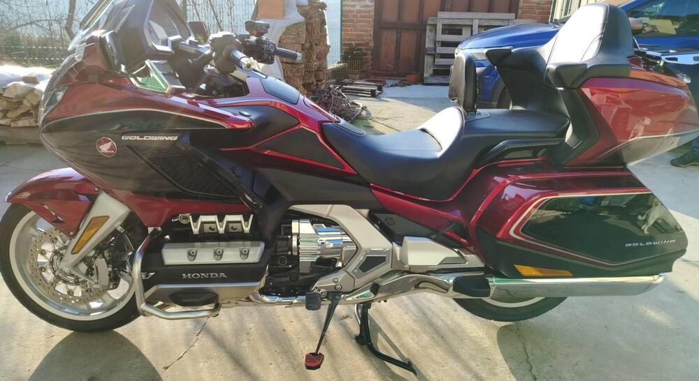 Honda GL 1800 Gold Wing DCT Tour (2020) (5)