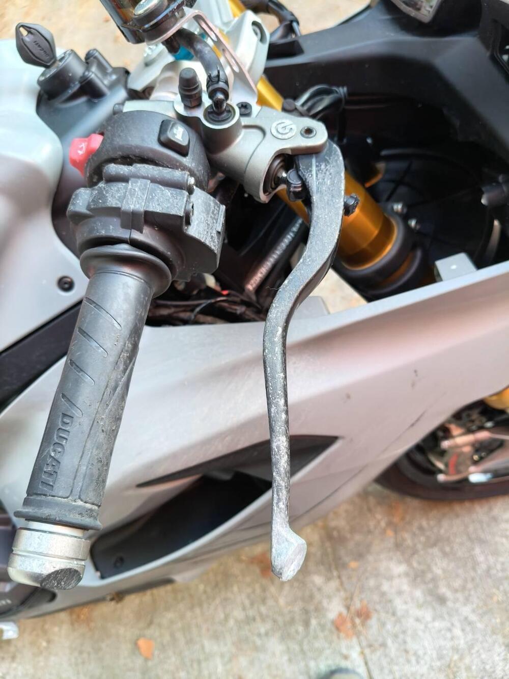 Ducati Panigale V2 S (2025 - 26) (4)