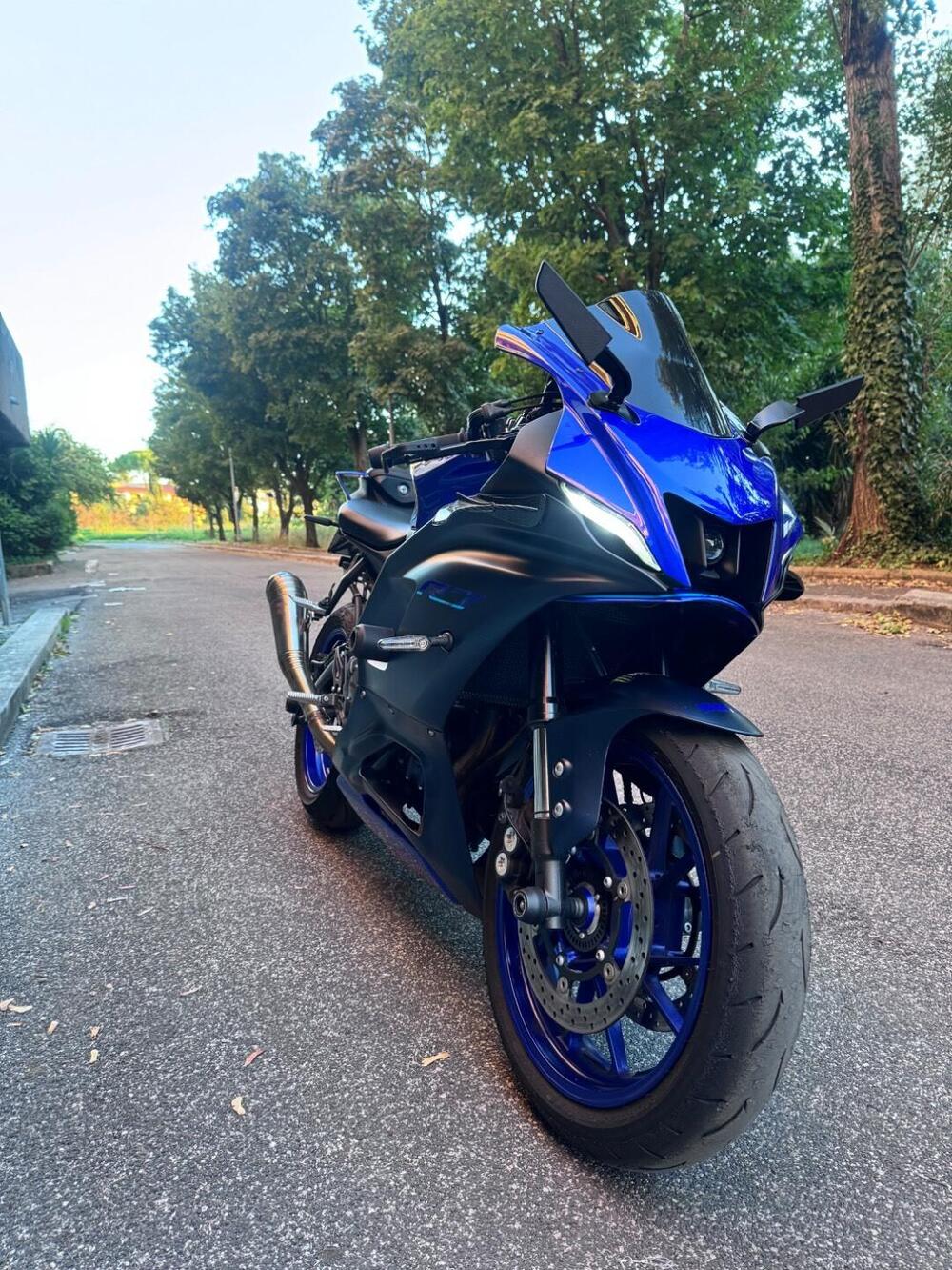 Yamaha YZF R7 (2021 - 25) (4)