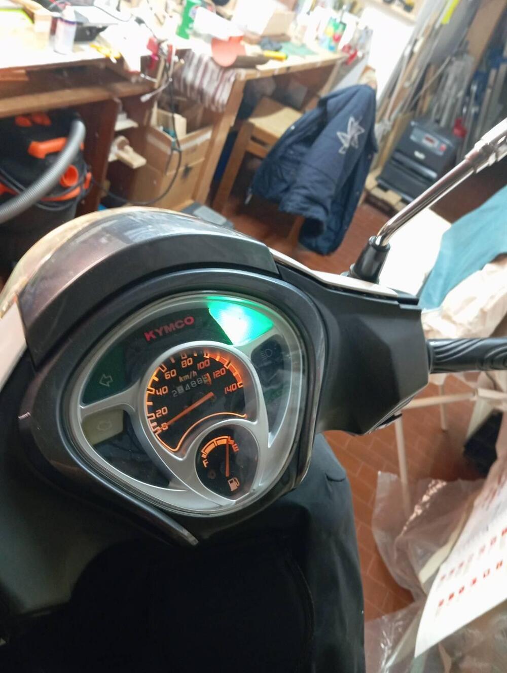 Kymco People 125i One DD (2015) (8)