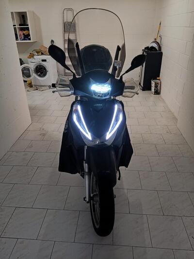 Honda SH 300 i ABS (2016 - 20) usata