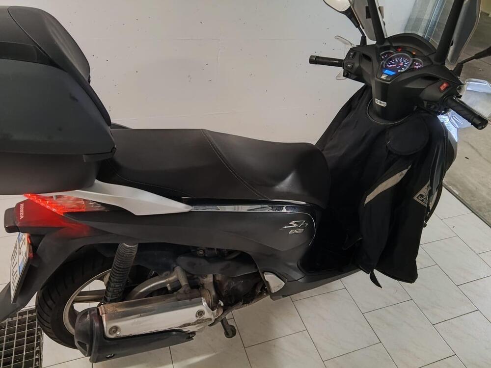 Honda SH 300 i ABS (2016 - 20) (2)