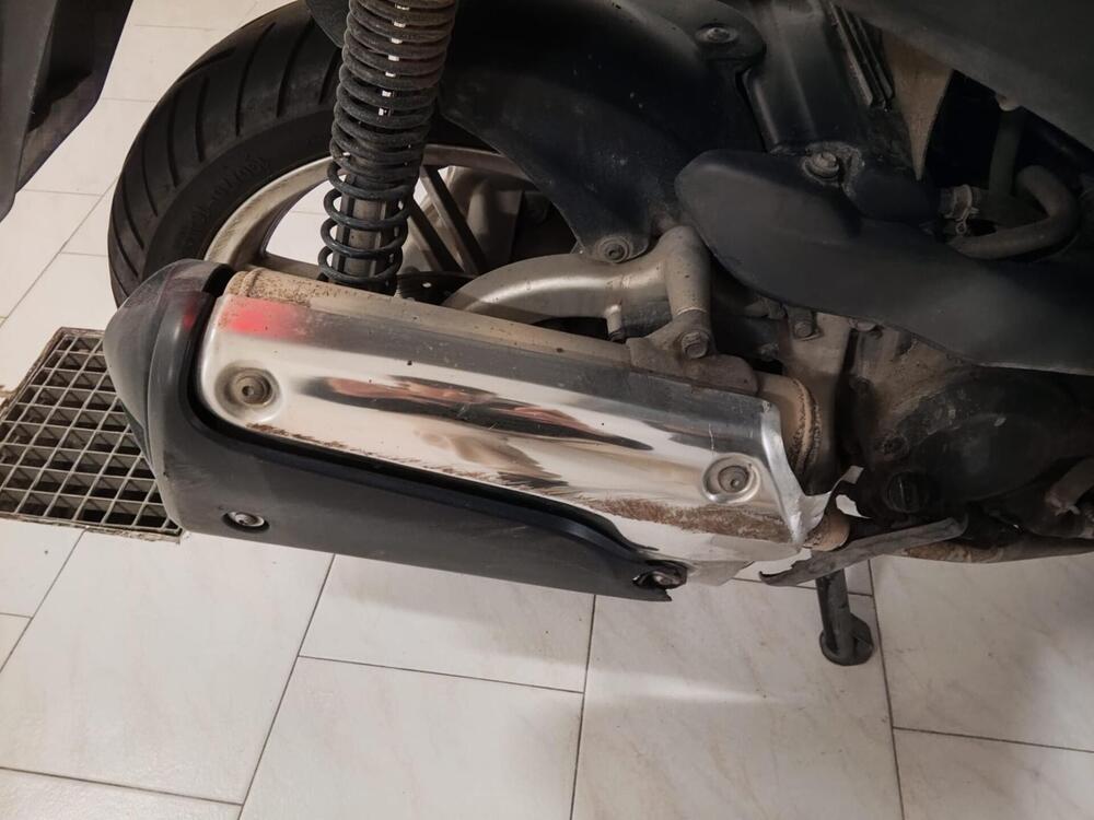 Honda SH 300 i ABS (2016 - 20) (3)