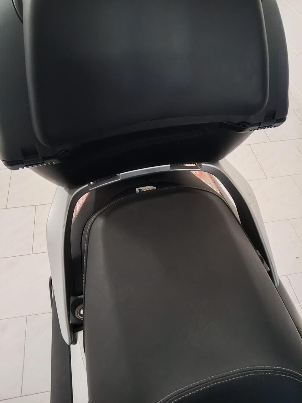 Honda SH 300 i ABS (2016 - 20) (6)