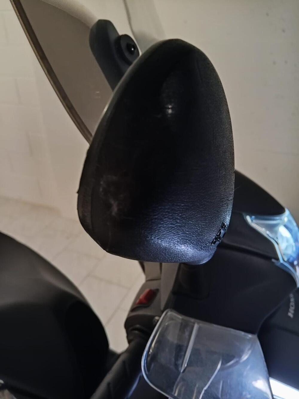 Honda SH 300 i ABS (2016 - 20) (10)