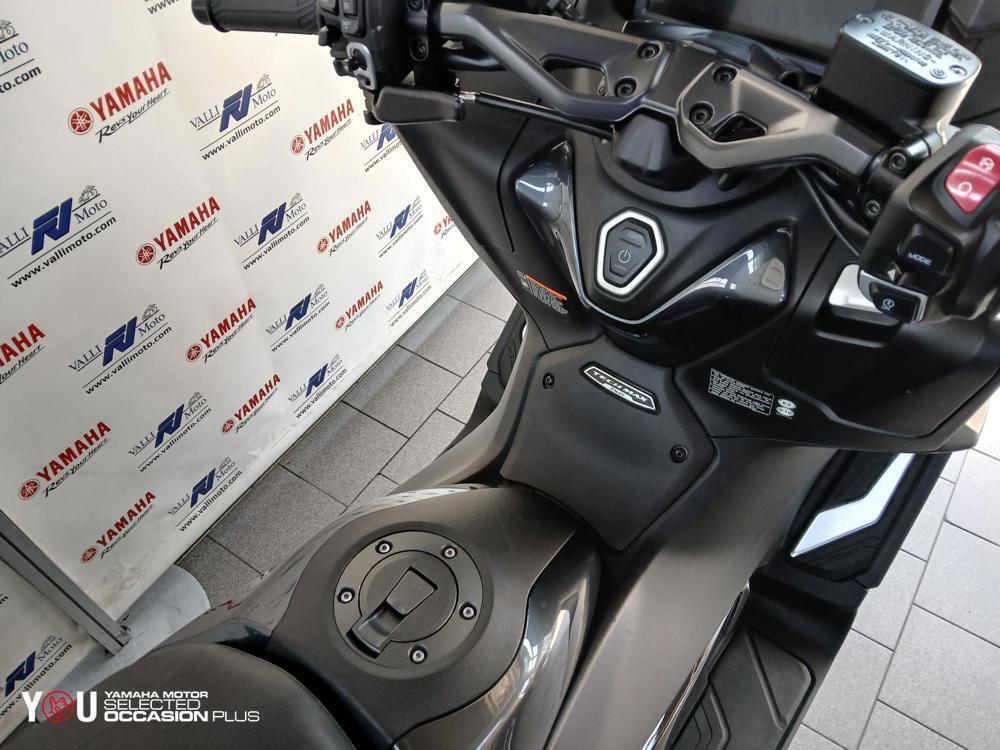 Yamaha T-Max 560 Tech Max (2022 - 24) (5)