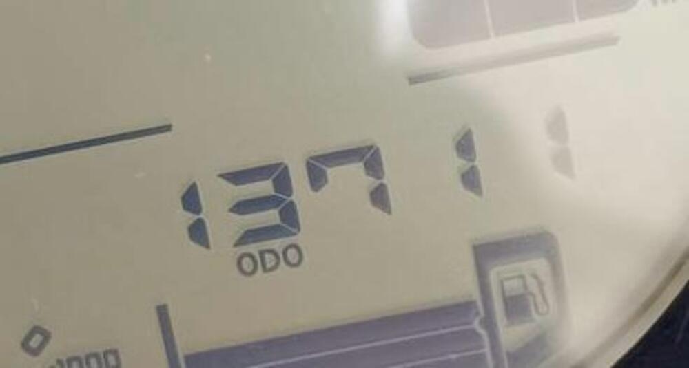 Yamaha XSR 700 (2021) (4)