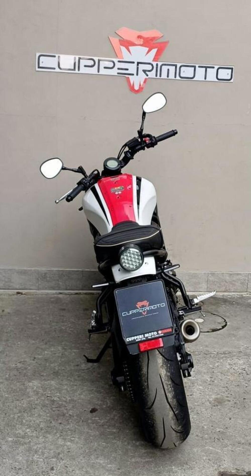 Yamaha XSR 700 (2021) (3)