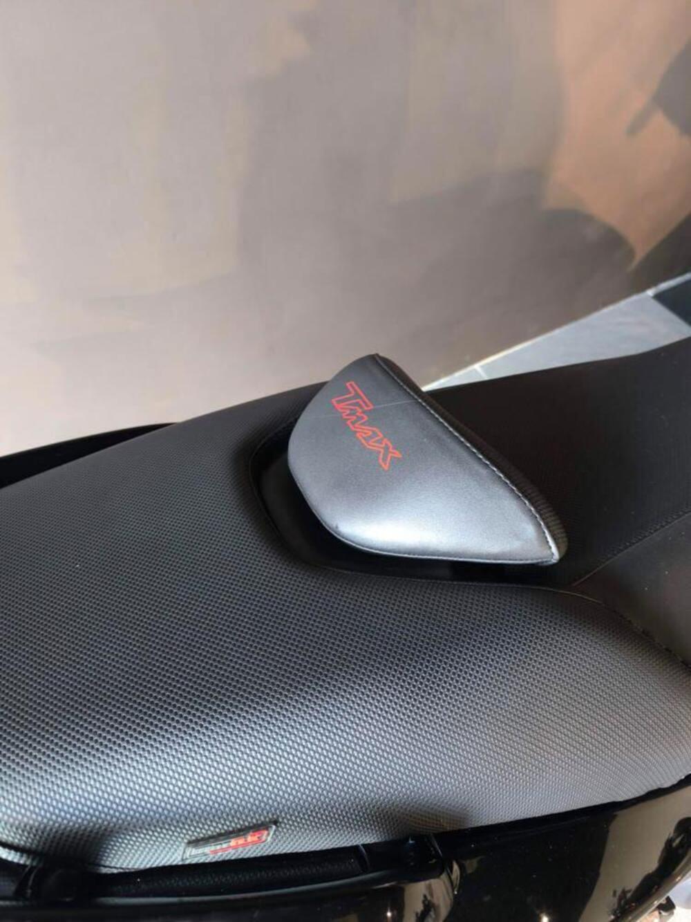 Yamaha T-Max 500 (2004 - 07) (5)