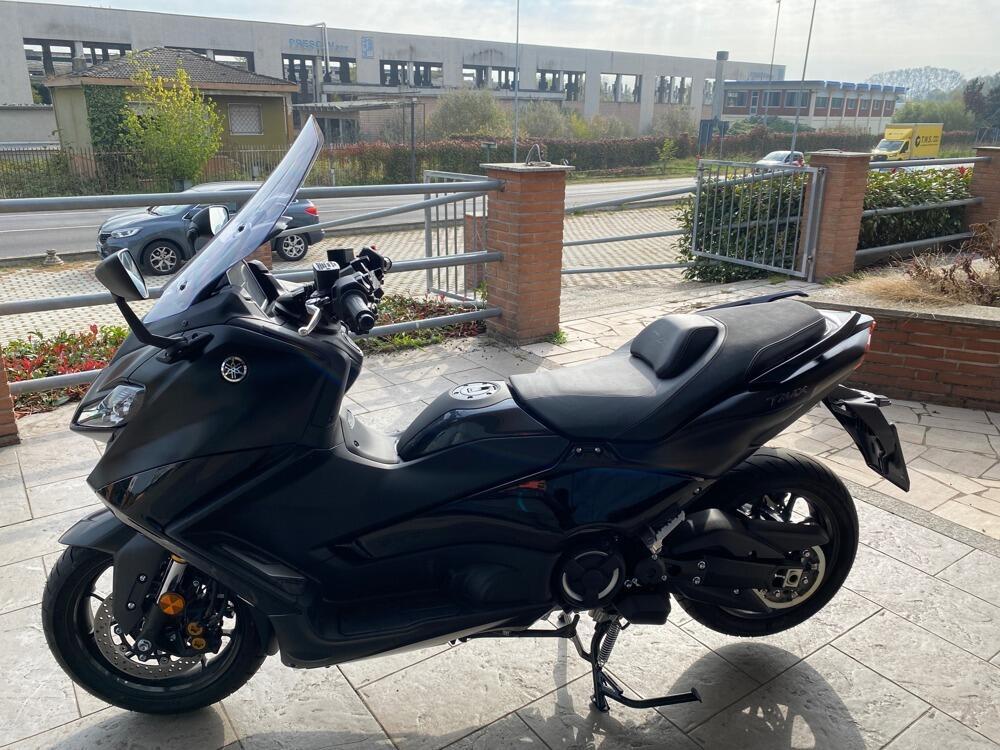 Yamaha T-Max 560 Tech Max (2022 - 24) (5)