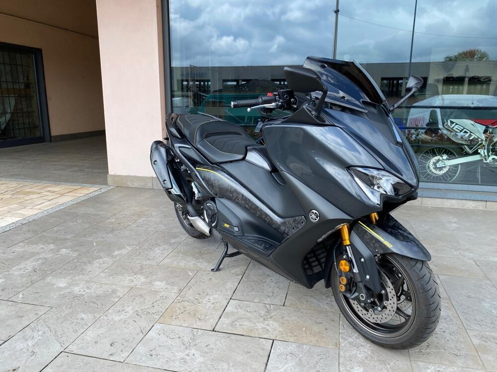 Yamaha T-Max 560 20° anniversario (2021) (3)