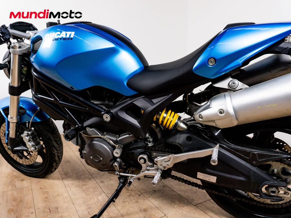 Ducati Monster 696 ABS (2009 - 14) (10)