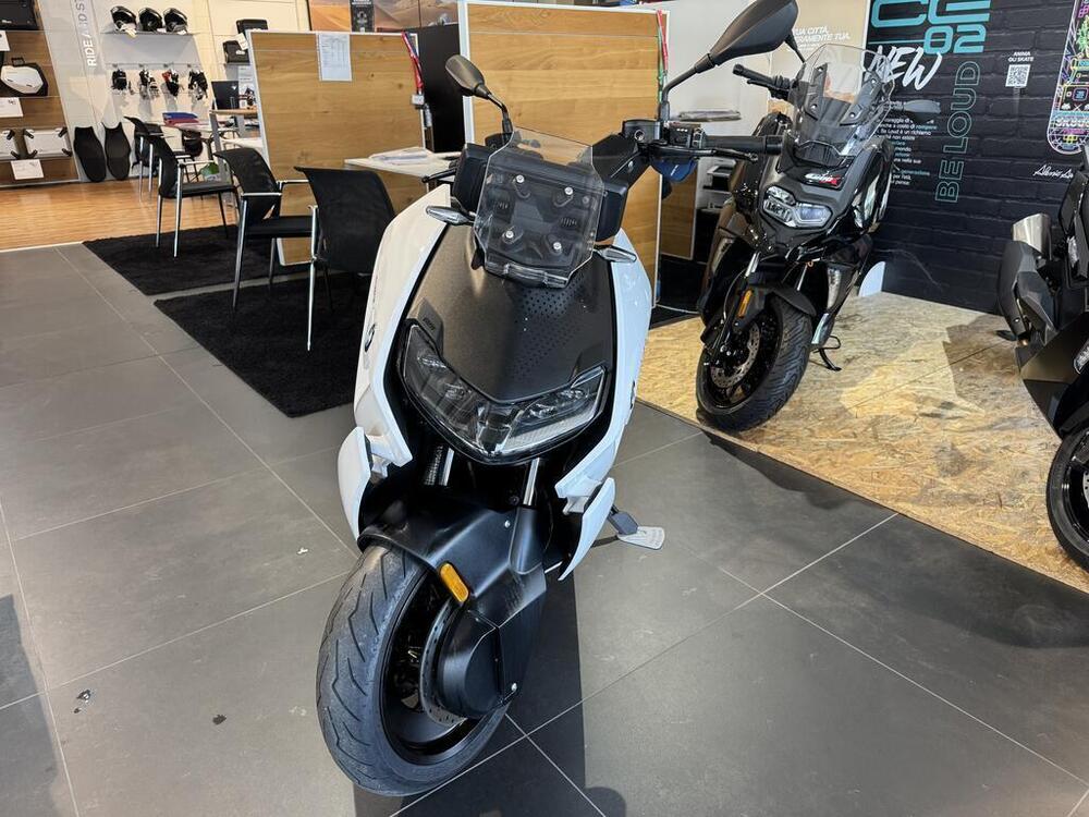 Bmw CE 04 (2021 - 25) (3)