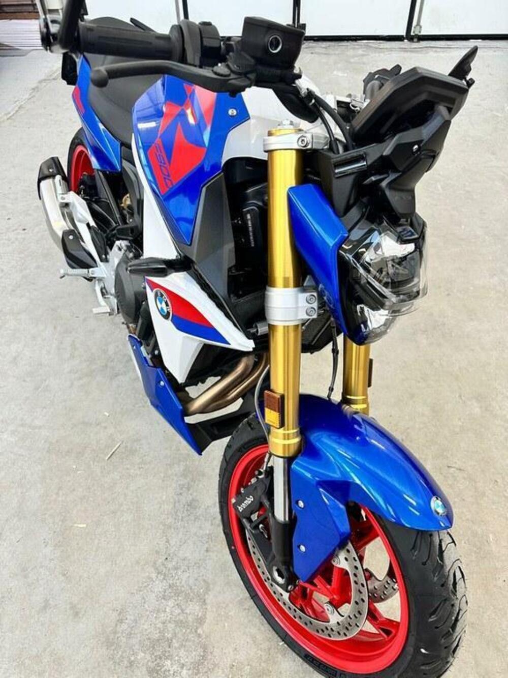 Bmw F 900 R (2025 - 26) (10)