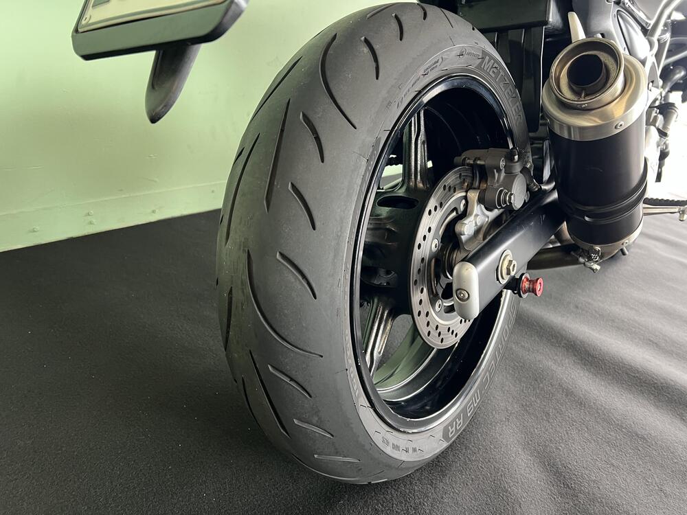 Suzuki Gladius 650 SFV (2009 - 15) (20)