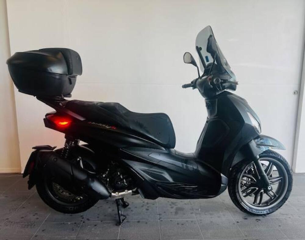 Piaggio Beverly 300 S ABS-ASR (2021 - 25)