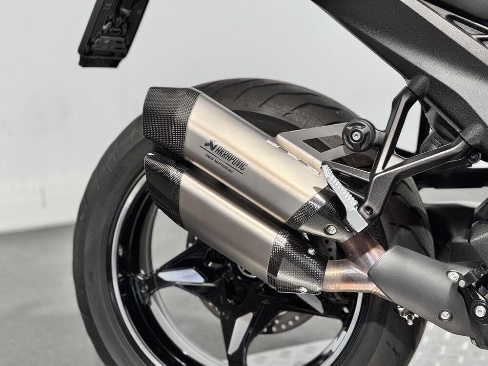 Bmw R 1300 R (2026) (3)