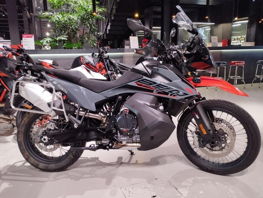 KTM 890 Adventure L (2022)