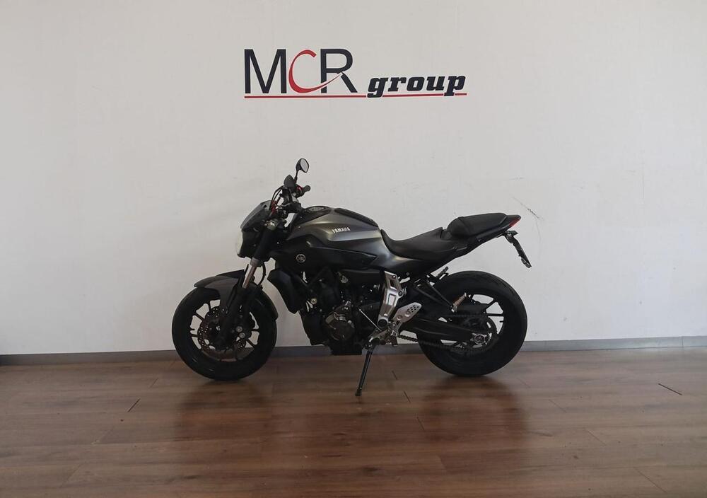 Yamaha MT-07 (2014 - 16) (2)