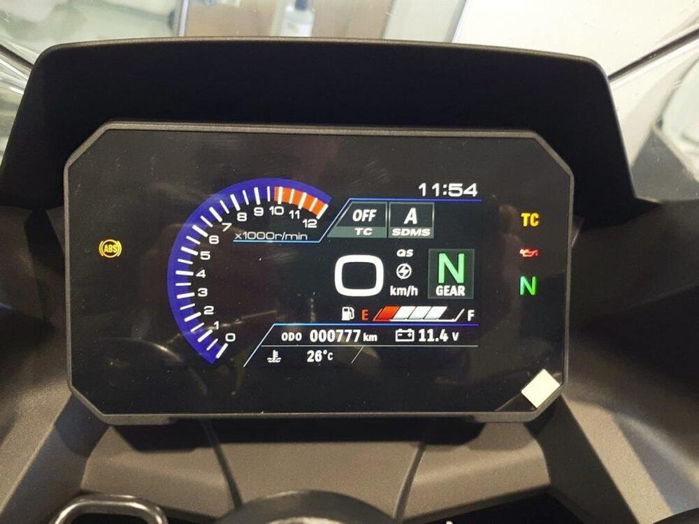 Suzuki GSX-8R (2024 - 26) (6)