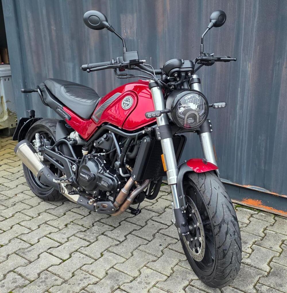Benelli Leoncino 500 (2021 - 25) (3)