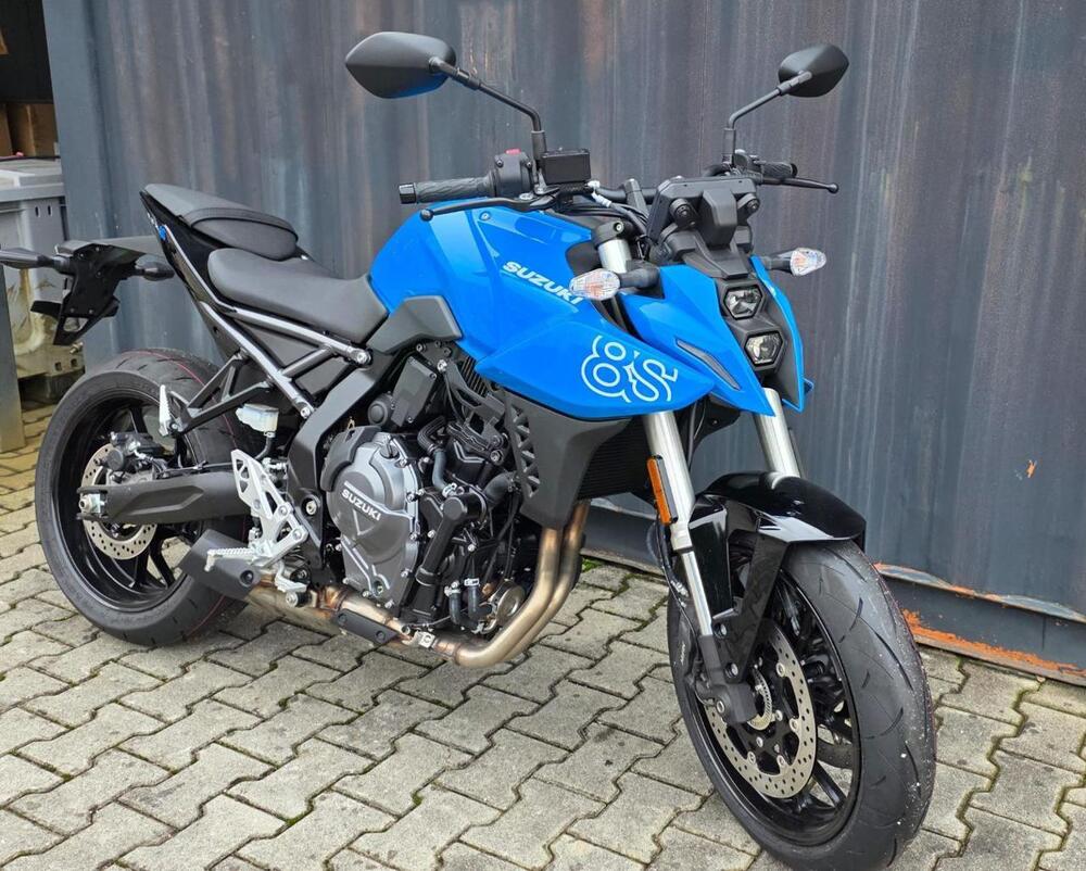 Suzuki GSX-8S (2025 - 26) (4)