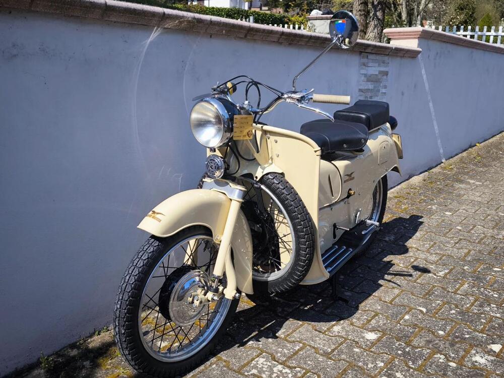 Moto Guzzi  MOTO GUZZI Galletto 192 (2)