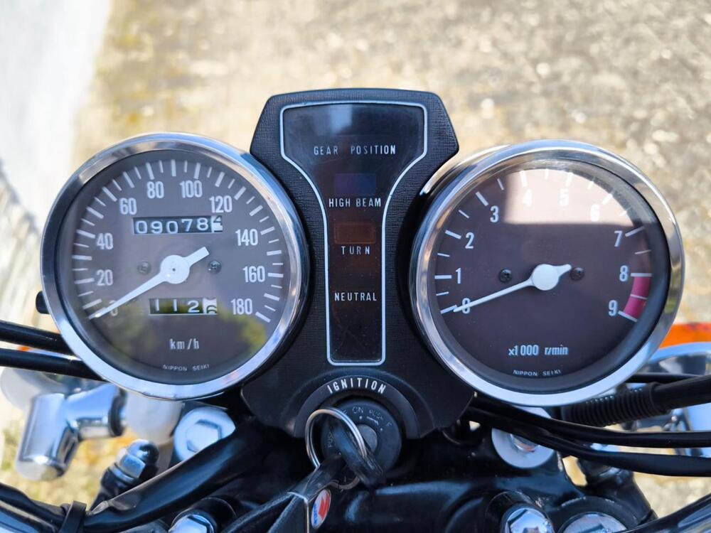 Suzuki SUZUKI GN 400E (12)