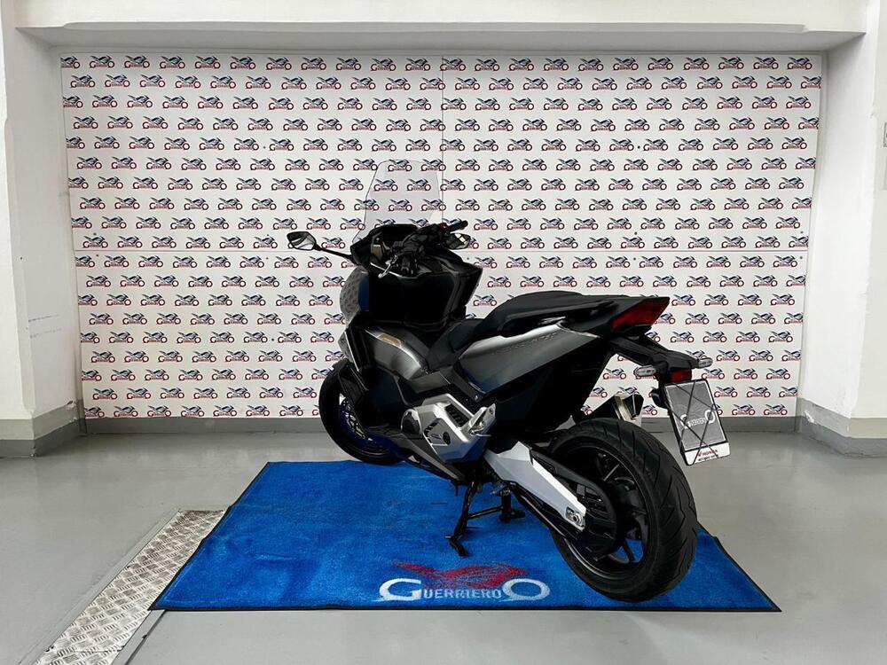 Honda Forza 750 DCT (2021 - 24) (4)