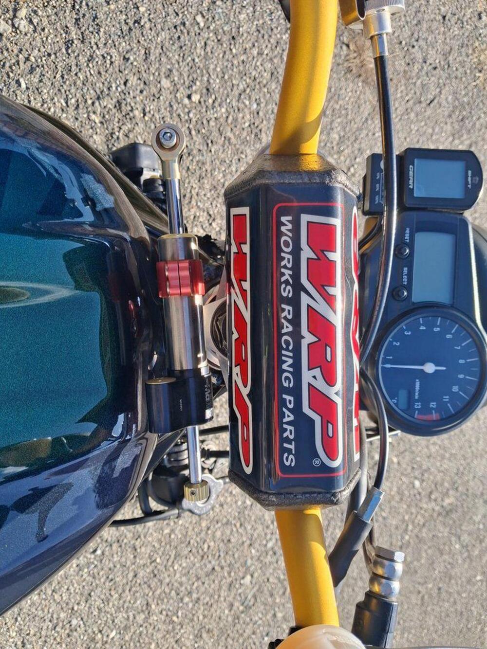 Yamaha YZF R1 (2000 - 01) (5)