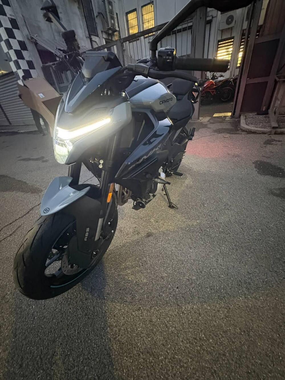 CFMOTO 675NK (2025 - 26) (6)
