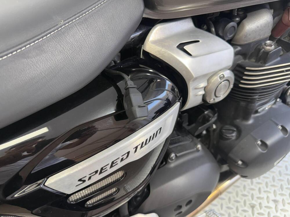 Triumph Speed Twin 1200 (2019 - 20) (5)