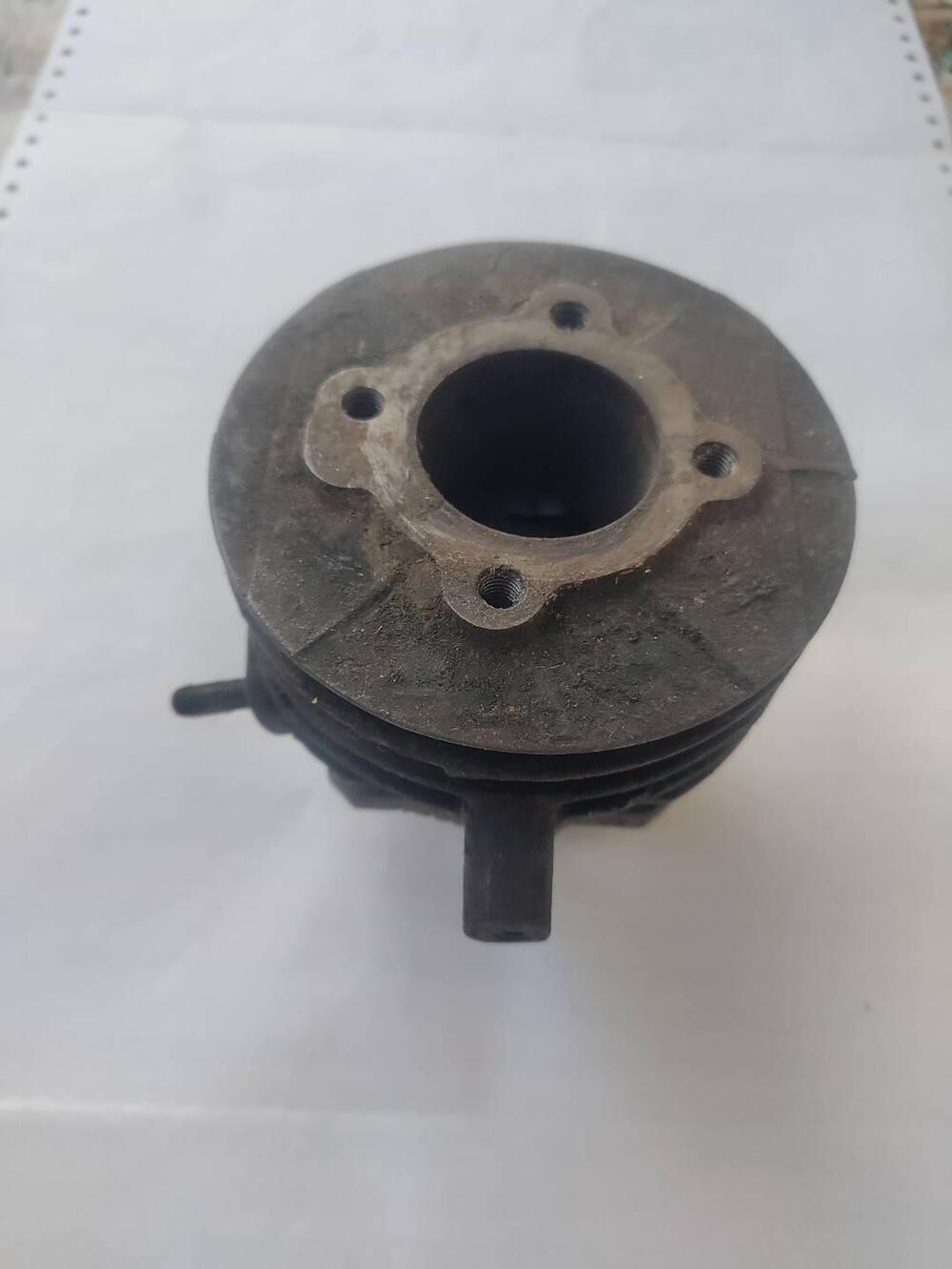 Set pezzi di ricambio usati originali vespa 50 spe Piaggio (13)