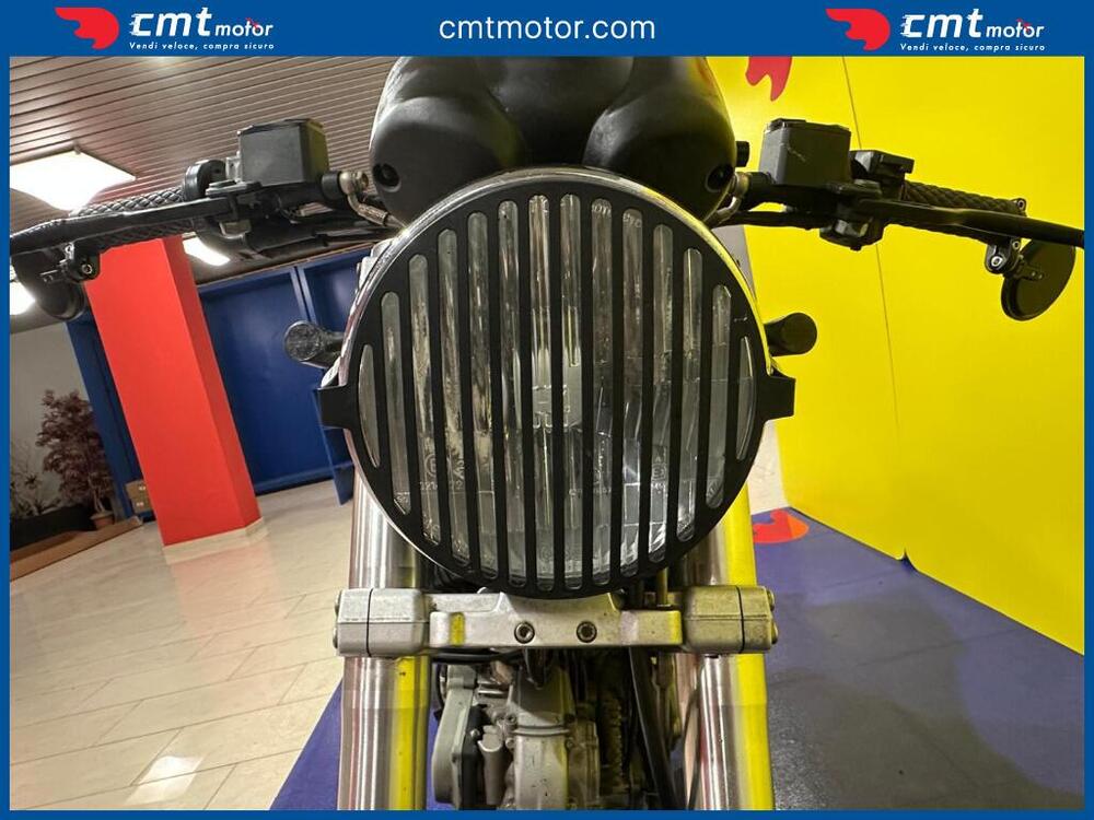 Ducati Monster 600 Dark (1998 - 01) (12)