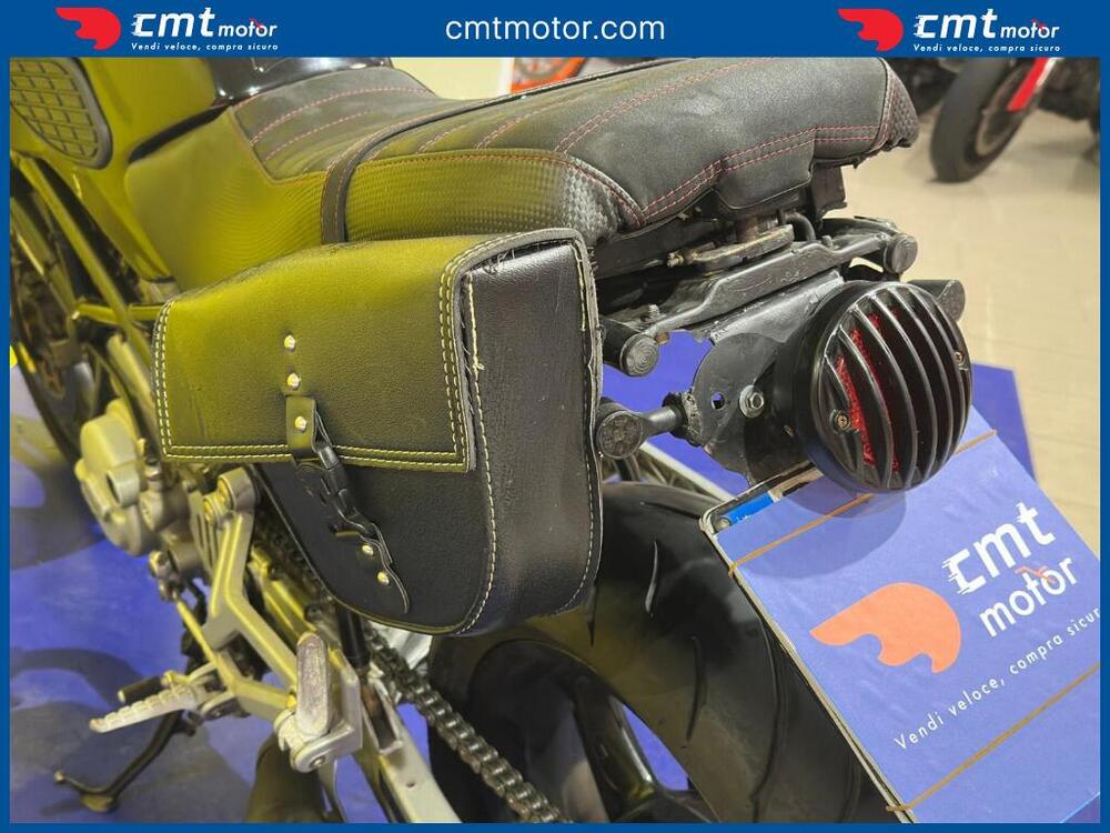 Ducati Monster 600 Dark (1998 - 01) (13)