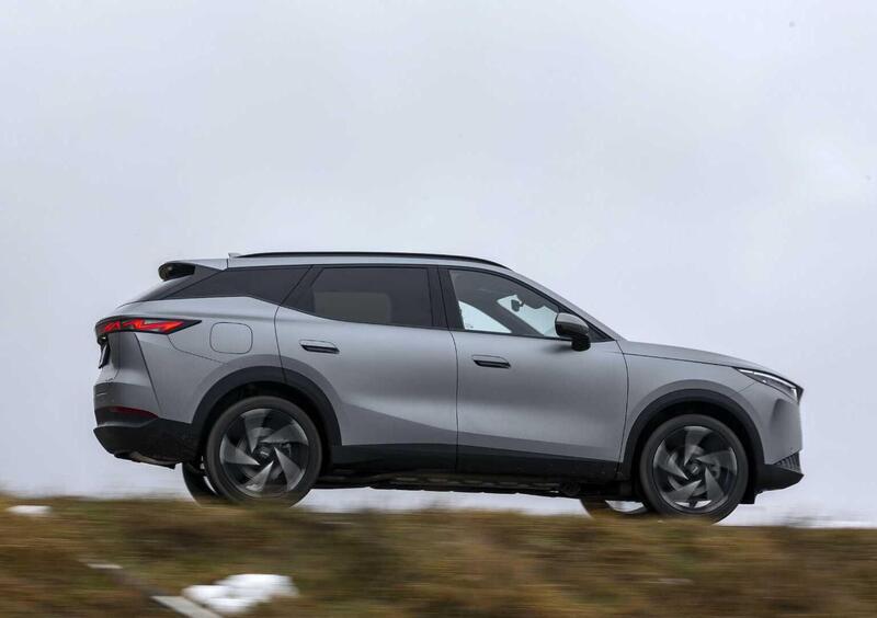 Omoda Omoda 7 SHS-P (7)