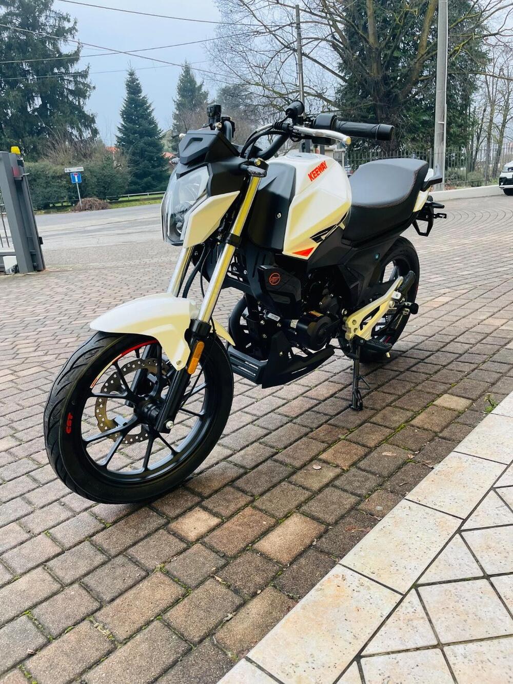 Keeway Motor RKS 125 (2025 - 26) (3)