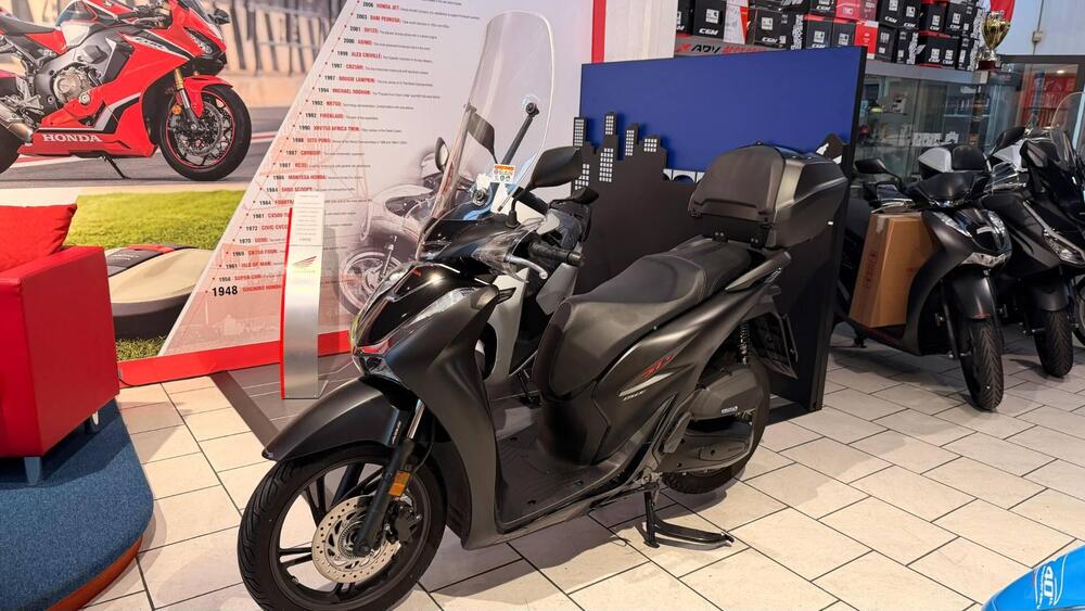Honda SH 150i Sport (2022 - 23)