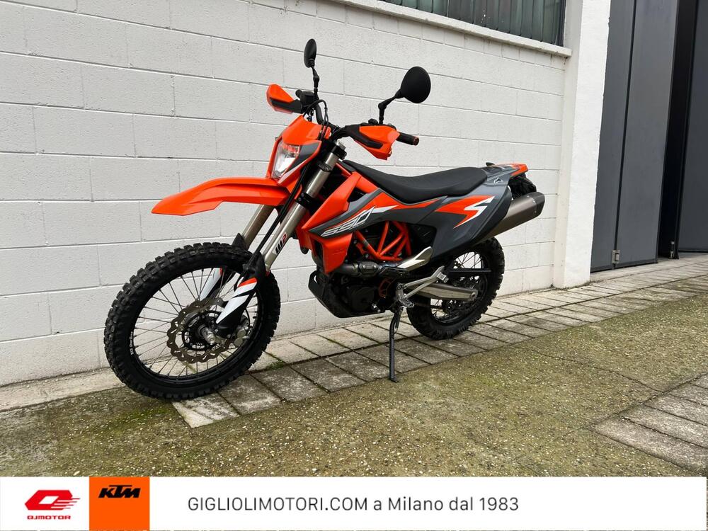 KTM 690 Enduro R (2022 - 25) (2)