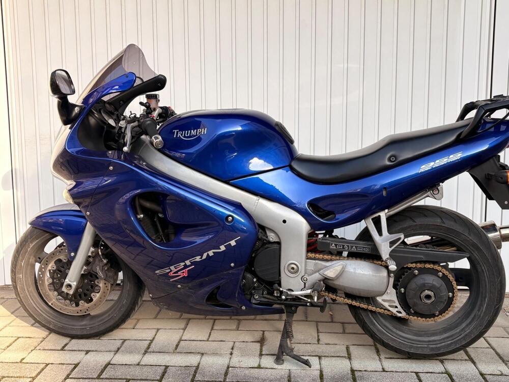 Triumph 955 ST (2)