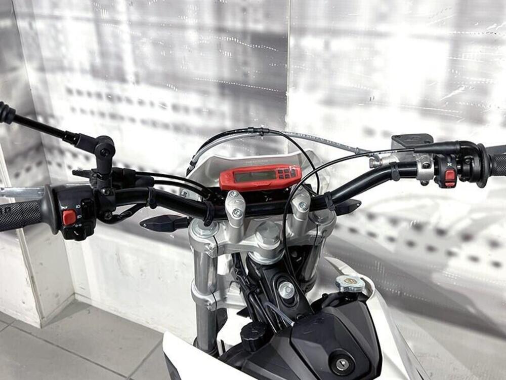 Betamotor RR 50 Motard Sport (2021 - 26) (6)