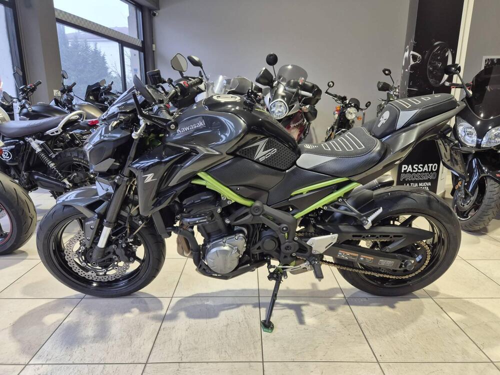 Kawasaki Z 900 (2017 - 18) (6)