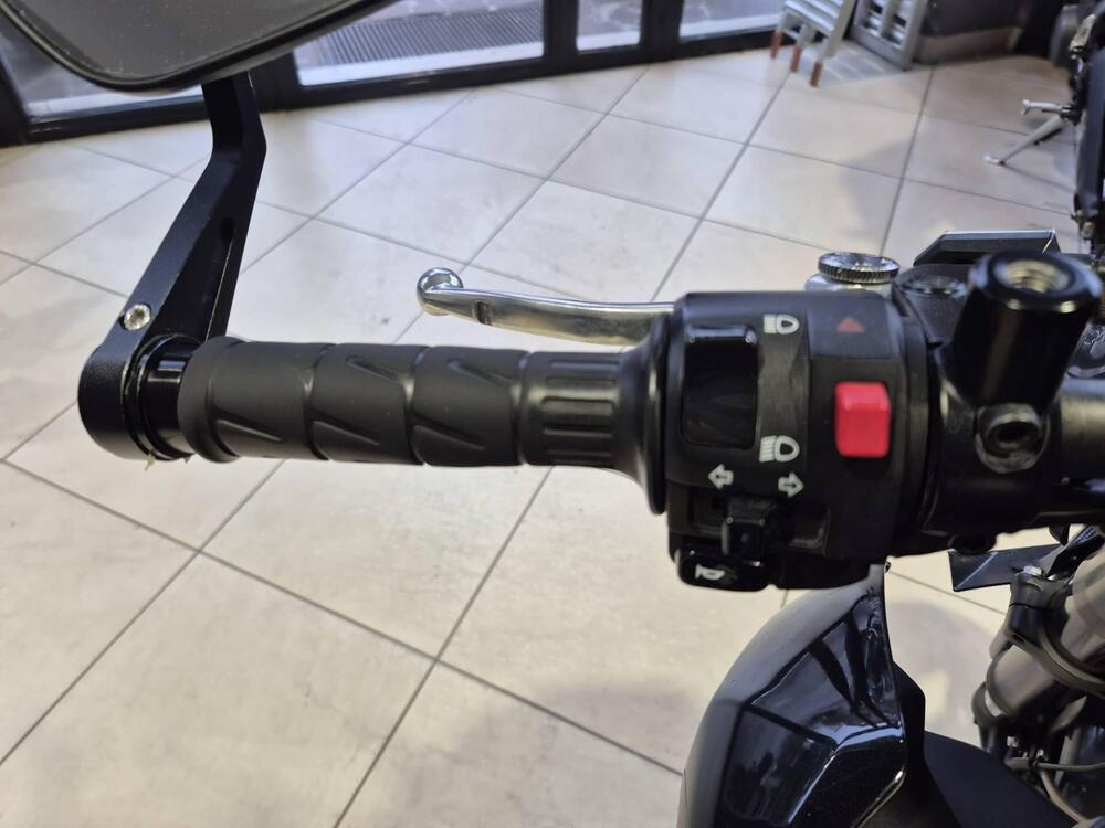 Kawasaki Z 900 (2017 - 18) (12)