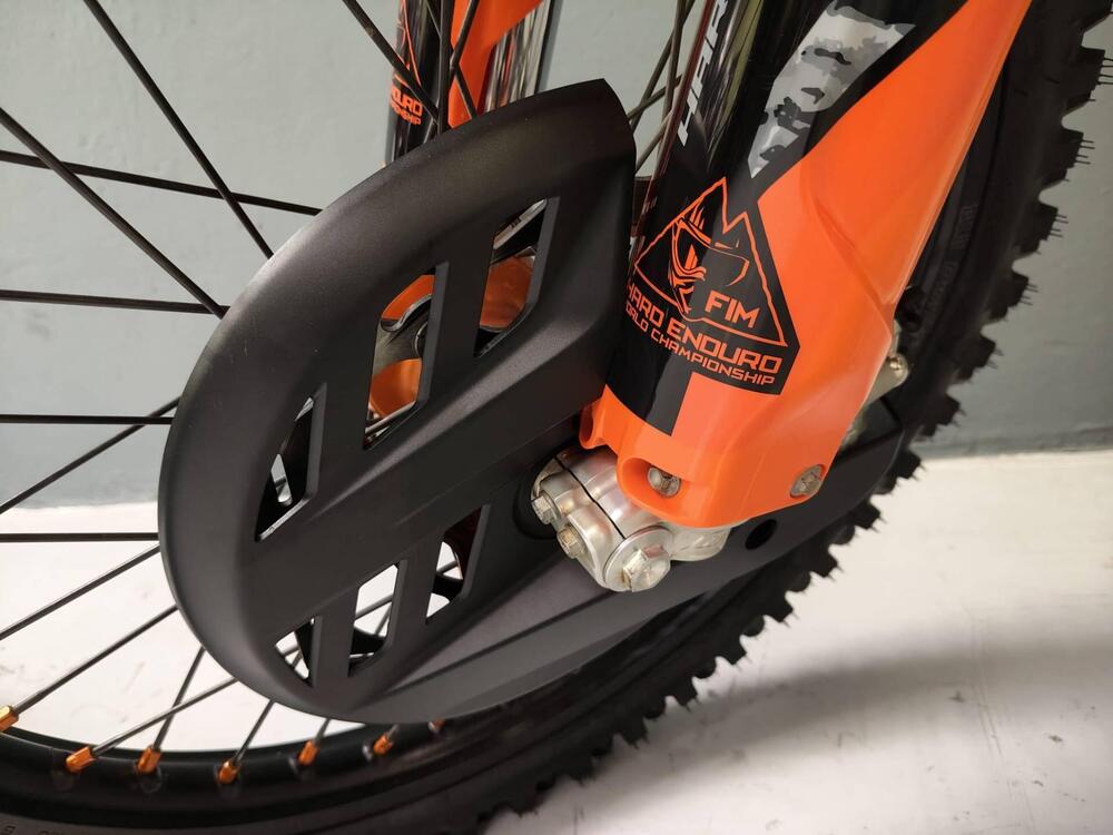 KTM 300 EXC Hardenduro (2025) (8)