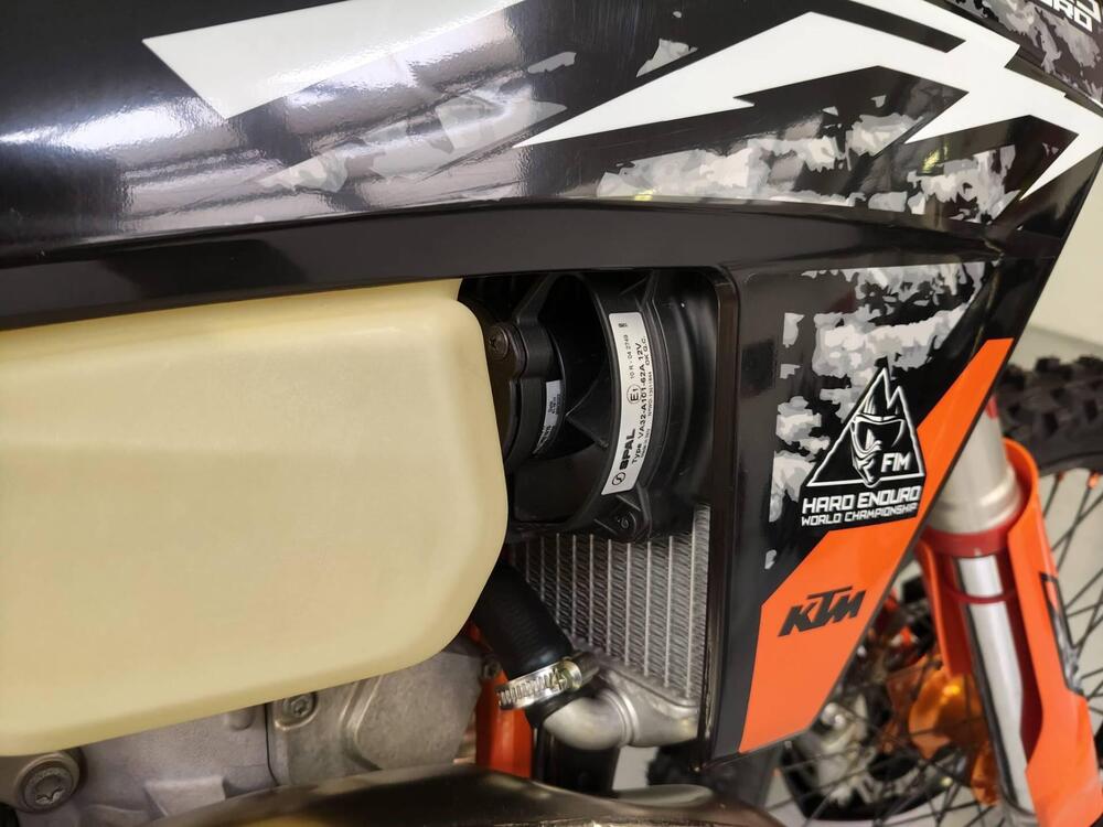 KTM 300 EXC Hardenduro (2025) (15)
