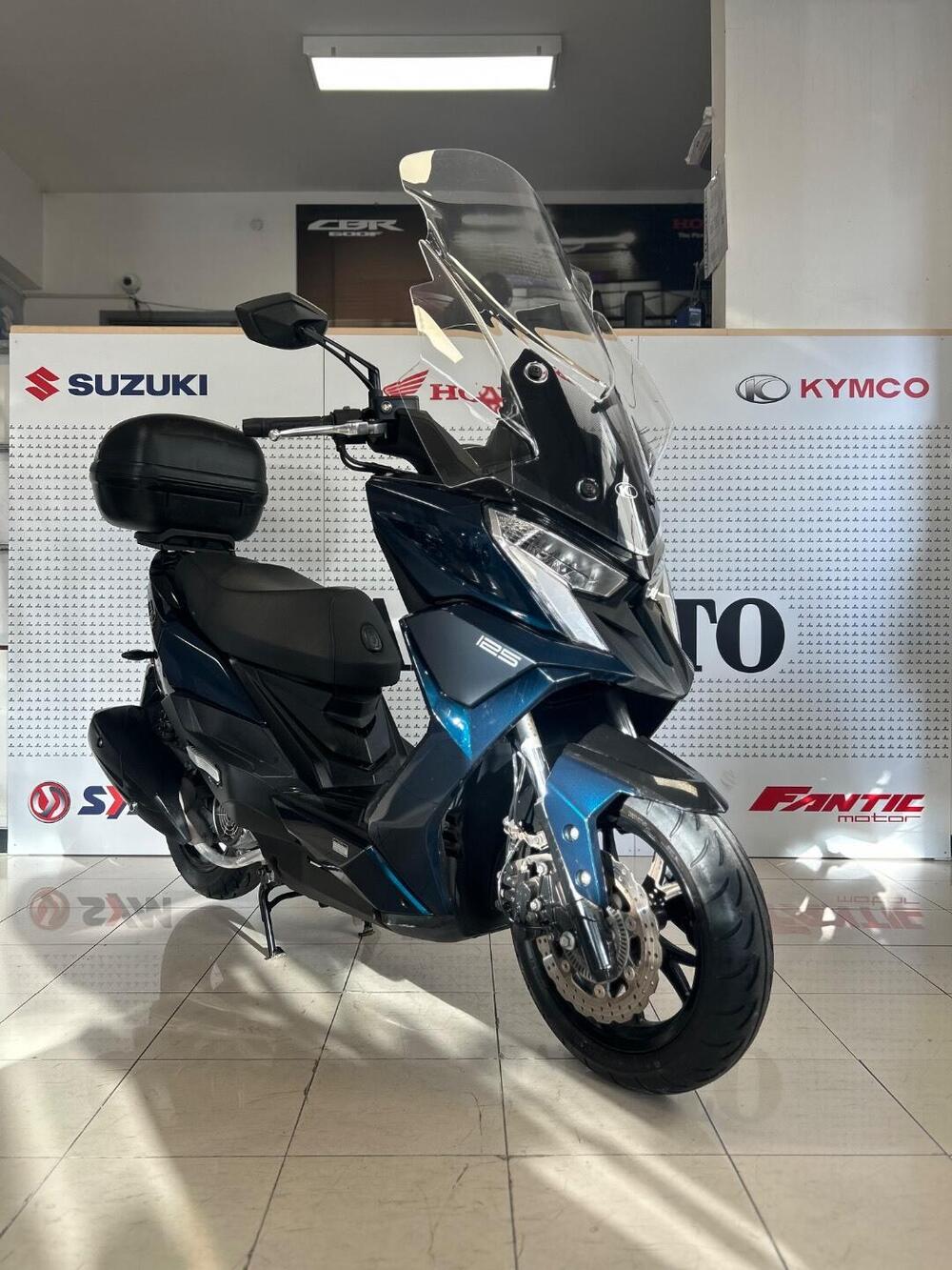 Kymco Dink 125 Flat (2023 - 26) (2)