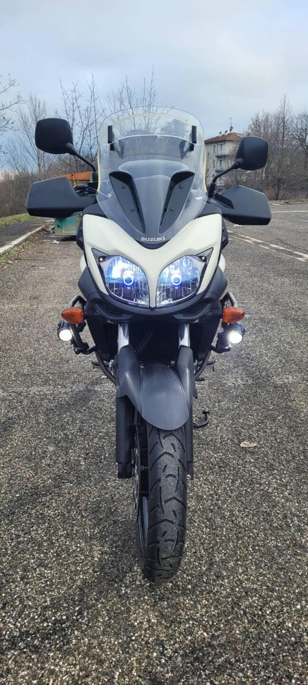 Suzuki V-Strom 650 ABS (2011 - 17) (4)